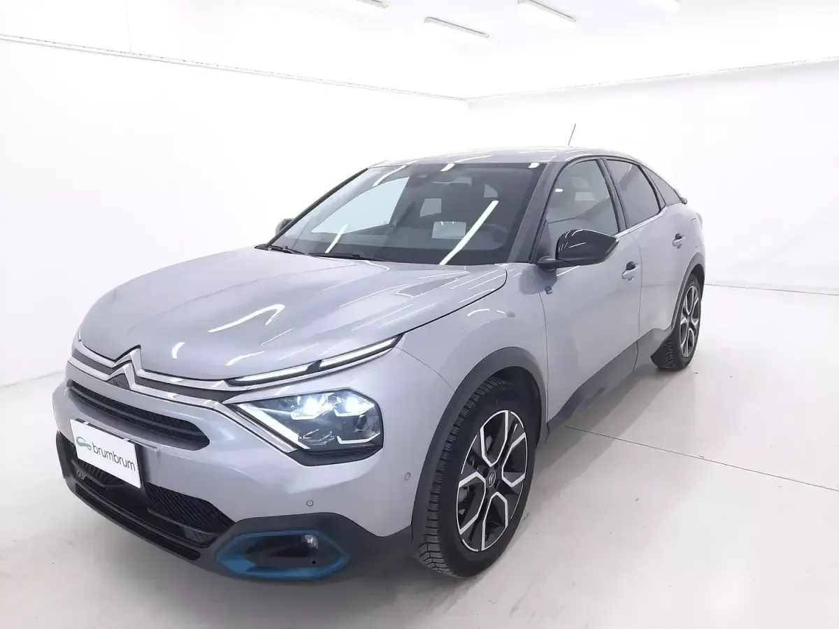 Usata Citroën e-C4 Shine 56 kW (77 CV) 2021 Grigiogrigio Berlina
