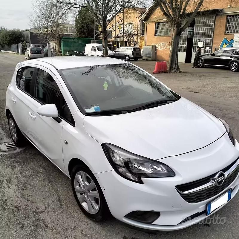 Usata Opel Corsa 2015 Bianco Utilitaria