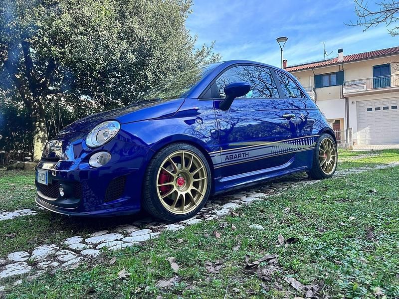 Usata Abarth 595 145 CV (106 kW) 2017 Blu Utilitaria