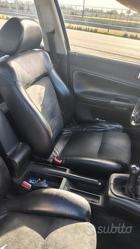 Usata VW Passat 150 CV (110 kW) 1998 Grigio Berlina