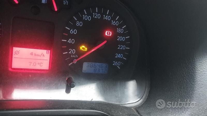 Usata VW Golf IV 2001 Berlina