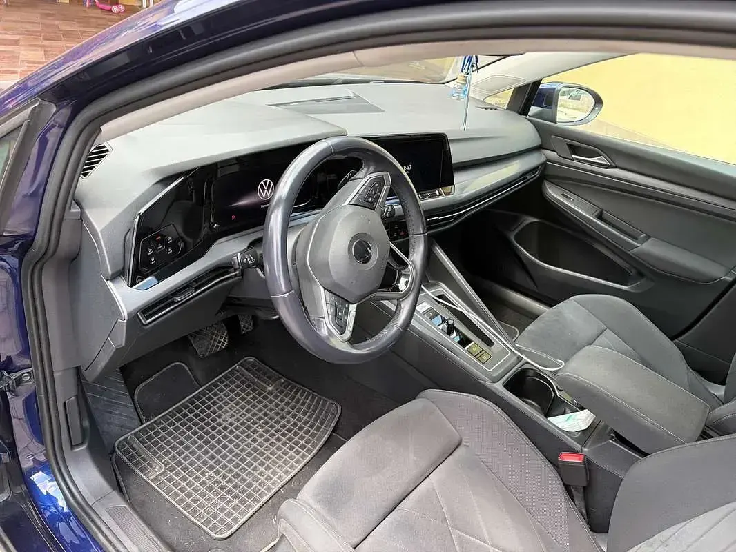 Usata VW Golf VIII Style 150 CV (110 kW) 2021 Blu/azzurro Berlina