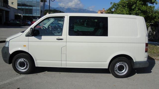 Usata VW Transporter 130 CV (95 kW) 2006 Bianco Furgone
