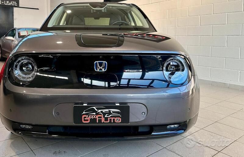 Grigio Usata 2020 Honda e Advance Due volumi | 16.900 € - Immagine 1/4