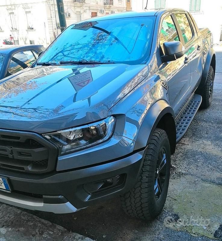 Grigio Usata 2022 Ford Ranger Raptor Pick-up | 45.800 € (Buon prezzo) - Immagine 1/4