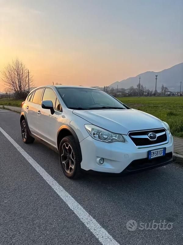 Usata Subaru XV 114 CV (83 kW) 2012 Bianco SUV