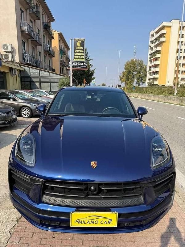 Blu/azzurro Usata 2024 Porsche Macan SUV | 69.900 € (Super prezzo) - Immagine 1/4