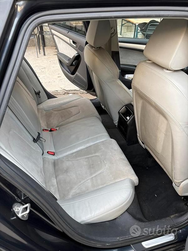 Usata Audi A4 120 CV (88 kW) 2012 Blu Berlina