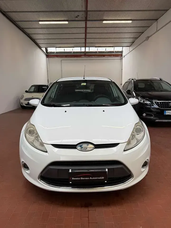 Usata Ford Fiesta Titanium 92 CV (67 kW) 2010 Other Berlina