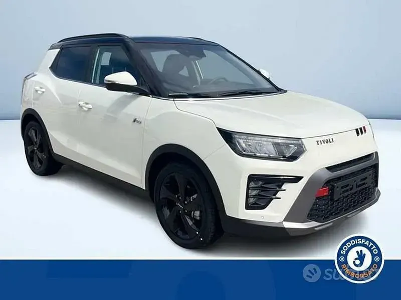 Nuova KGM Tivoli 163 CV (119 kW) 2026 Bianco SUV