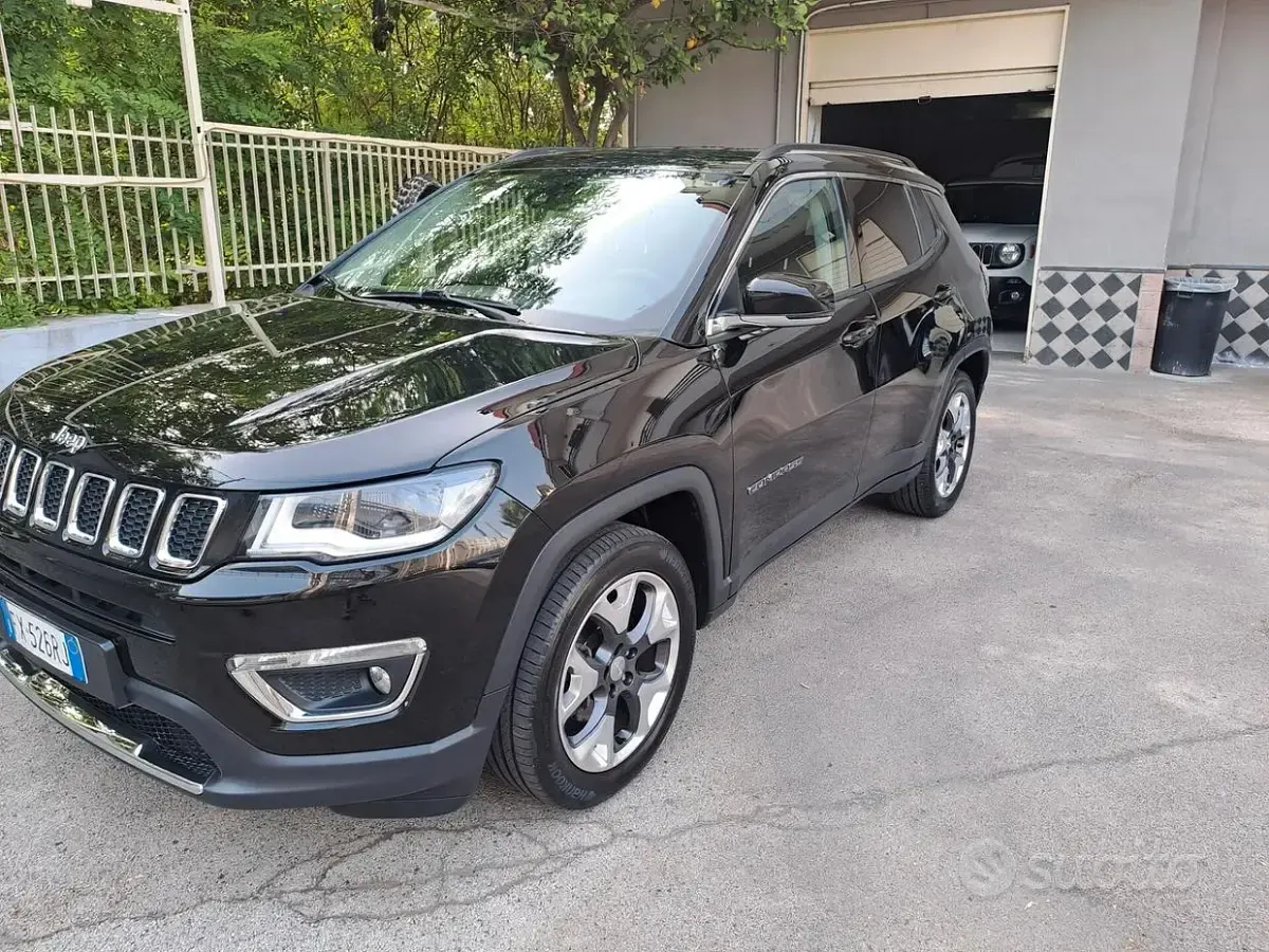 Usata Jeep Compass Limited 120 CV (88 kW) 2019 Nero SUV