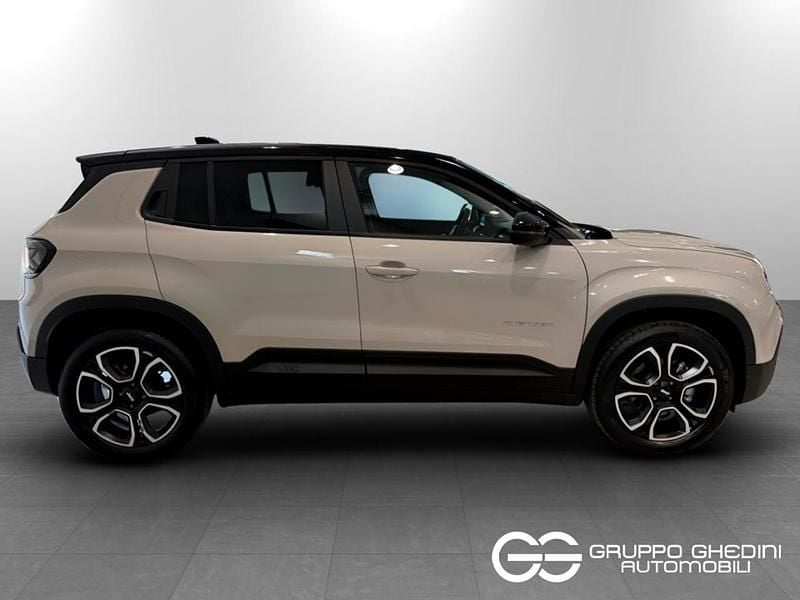 Nuova Jeep Avenger Summit 101 CV (74 kW) 2025 Grigio SUV