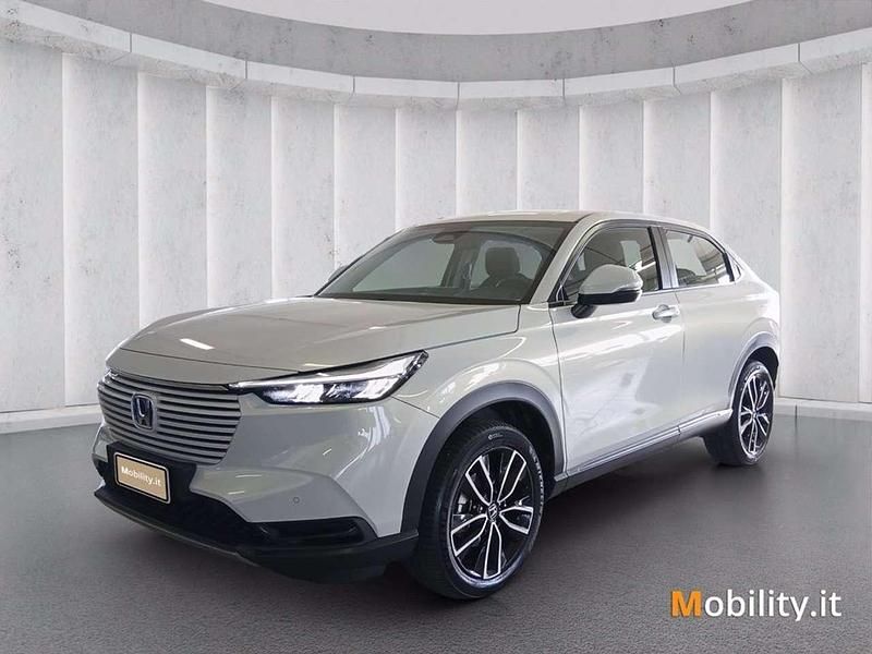 Premium sunlight white Usata 2023 Honda HR-V Elegance SUV | 27.900 € (Buon prezzo) - Immagine 1/4