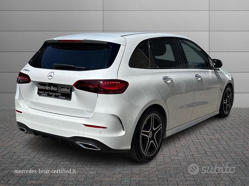 Occasion Mercedes B180 Advanced Plus 116 PK (85 kW) 2024 Wit MPV