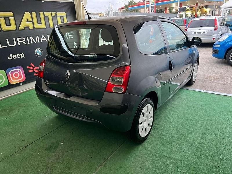 Usata Renault Twingo Dynamique 58 CV (42 kW) 2007 Metallizzato Utilitaria