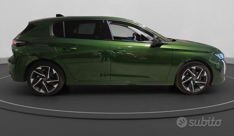 Usata Peugeot 308 131 CV (96 kW) 2023 Verde Berlina