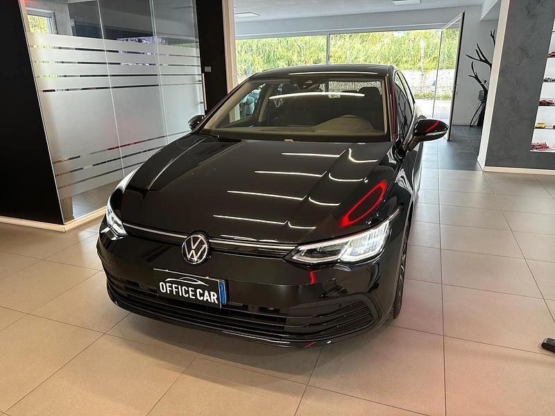 Nero Usata 2022 VW Golf Style Berlina | 27.500 € (Cara) - Immagine 1/4