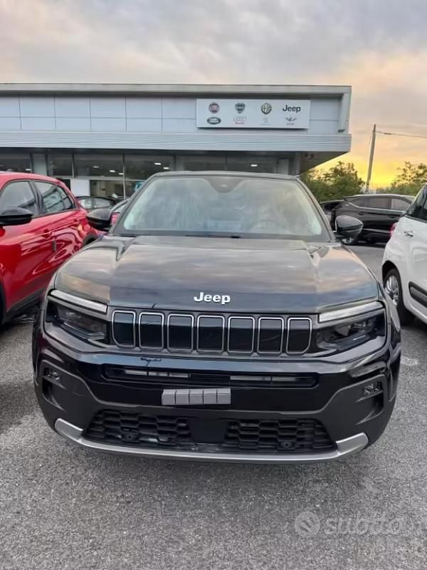Usata Jeep Avenger Summit 101 CV (74 kW) 2024 Nero SUV