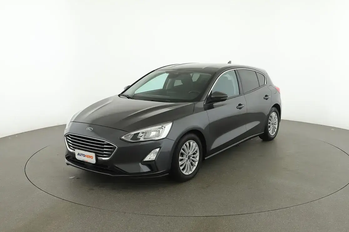Begagnad Ford Focus Titanium 125 HK (91 kW) 2018 Sedan