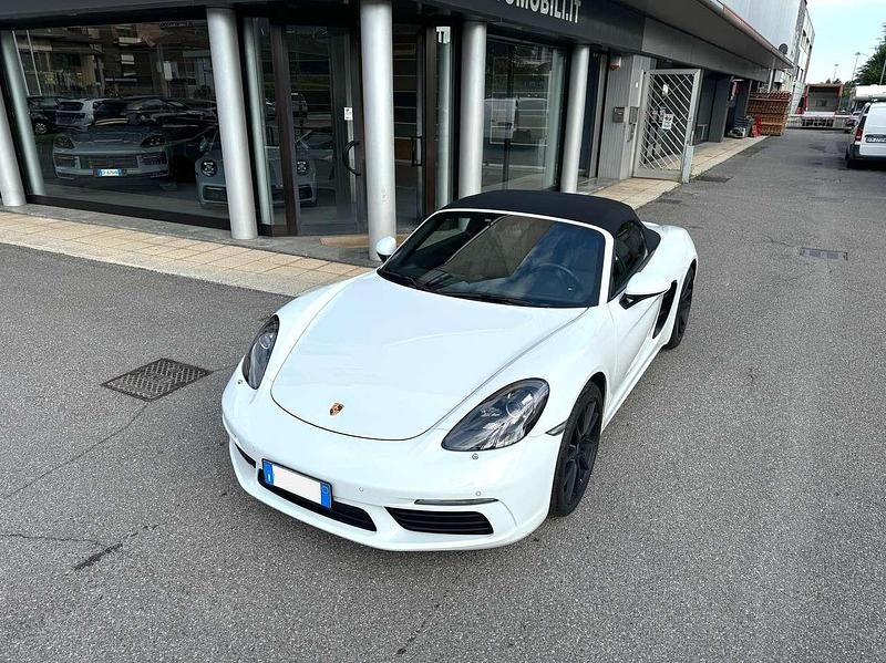 Usata Porsche 718 Boxster 299 CV (219 kW) 2017 Bianco Cabrio