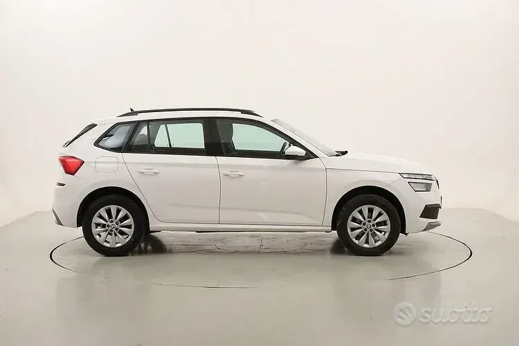 Usata Skoda Kamiq Ambition 95 CV (69 kW) 2023 Bianco SUV