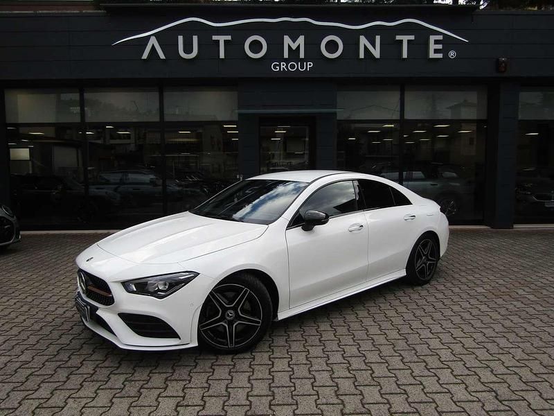 Usata Mercedes CLA200 AMG line 150 CV (110 kW) 2024 Polar white Berlina