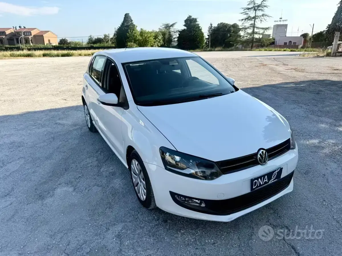 Usata VW Polo 82 CV (60 kW) 2012 Bianco Utilitaria