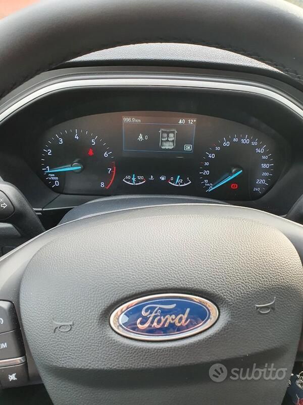 Usata Ford Focus 101 CV (74 kW) 2021 Bianco Berlina