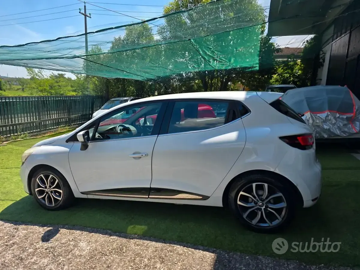 Usata Renault Clio IV 75 CV (55 kW) 2017 Bianco Berlina