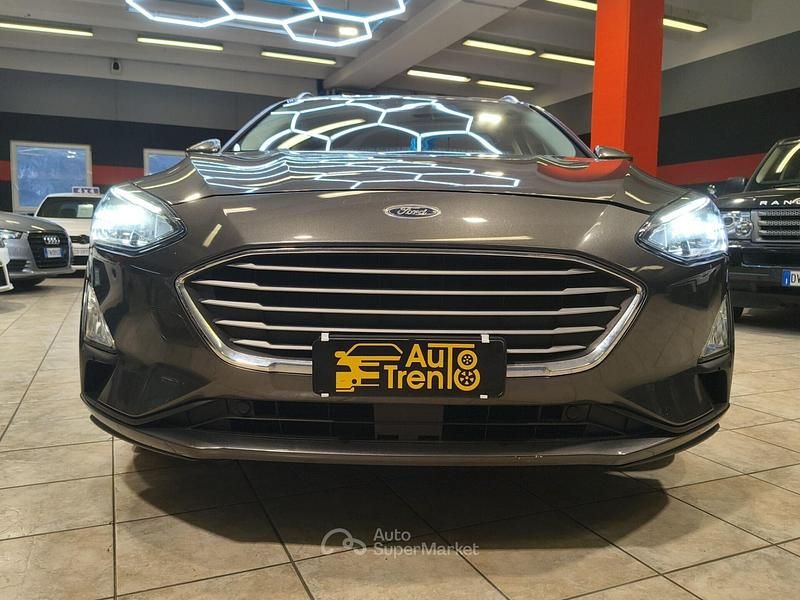 Usata Ford Focus Business Edition 120 CV (88 kW) 2022 Grigio Station wagon