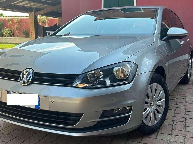 Usata VW Golf VII Trendline 90 CV (66 kW) 2016 Argento Berlina