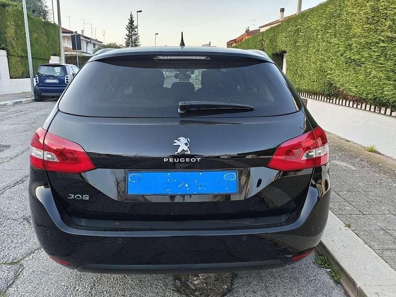 Usata Peugeot 308 SW Allure 131 CV (96 kW) 2019 Station wagon