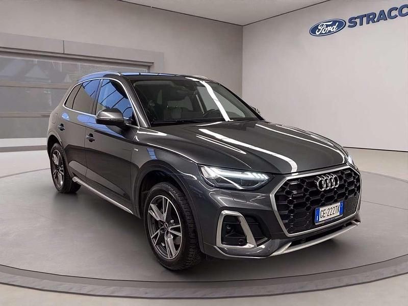 Usata Audi Q5 S-line plus 204 CV (150 kW) 2021 Grigio metallizzato SUV