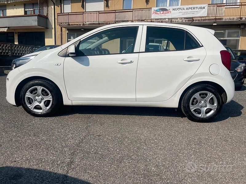 Gebraucht Kia Picanto 67 PS (49 kW) 2019 Weiß Kleinwagen