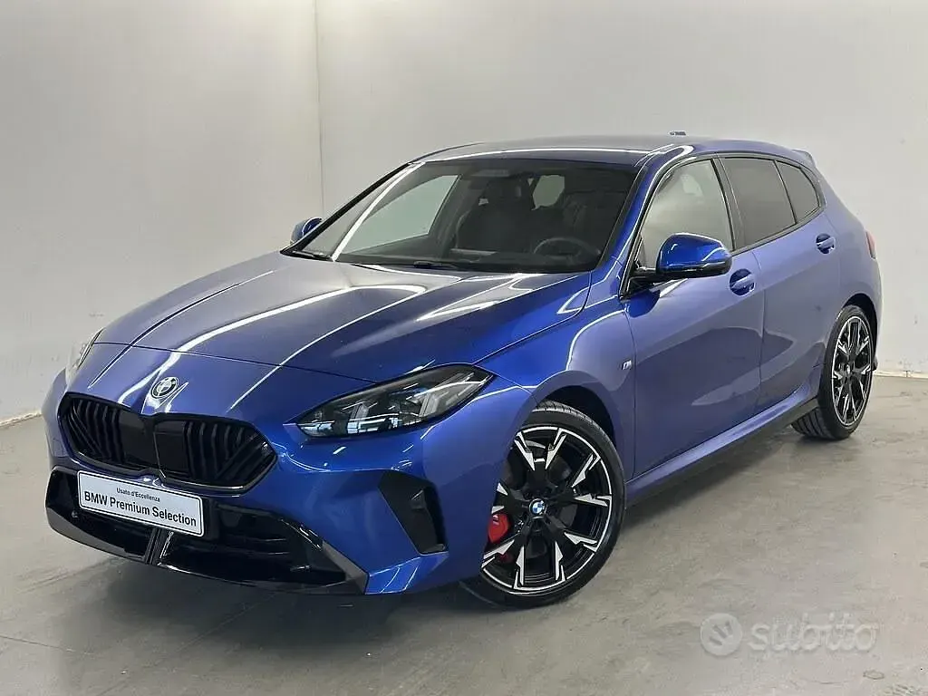 Usata BMW 118 Comfort Edition 150 CV (110 kW) 2024 Blu Utilitaria