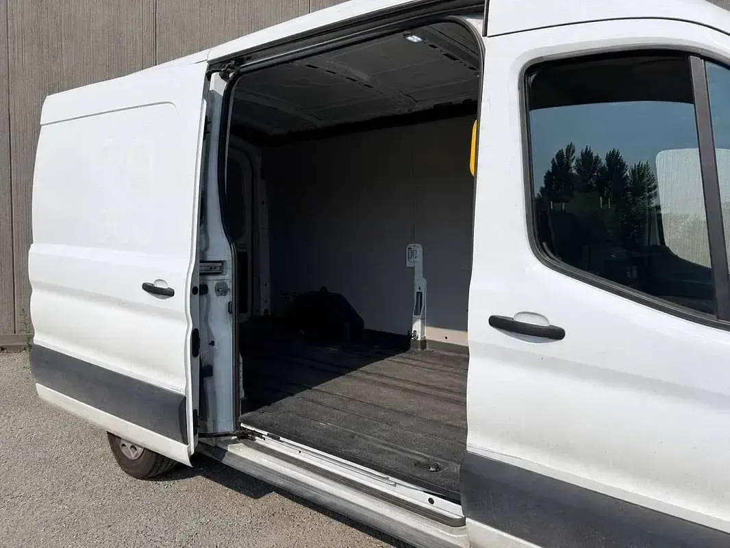 Usata Ford Transit 129 CV (94 kW) 2022 Bianco Furgone
