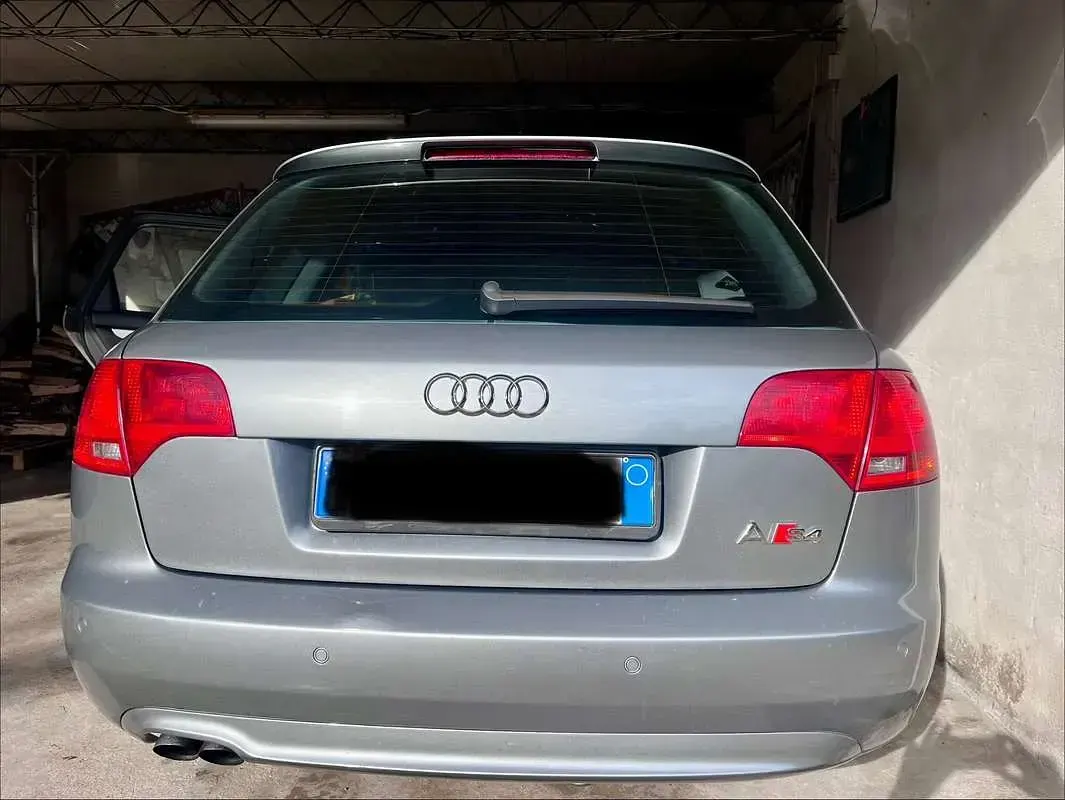 Usata Audi A4 Ambiente 140 CV (102 kW) 2008 Argento Station wagon