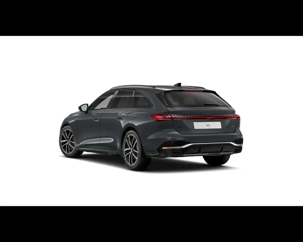 Nuova Audi A5 S-Line 252 CV (185 kW) 2026 Grigio magnete Station wagon