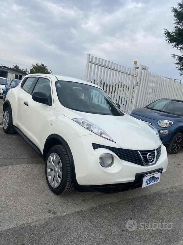 Usata Nissan Juke Visia 110 CV (80 kW) 2012 Bianco SUV