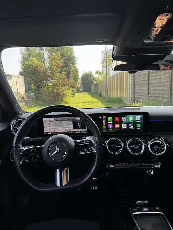 Usata Mercedes A180 AMG Line Premium 116 CV (85 kW) 2023 Nero Berlina