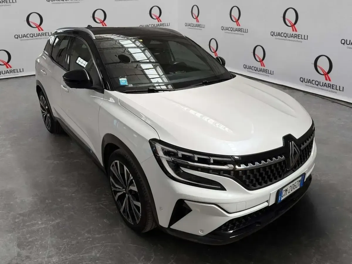Usata Renault Austral Iconic 200 CV (147 kW) 2023 Bianco SUV