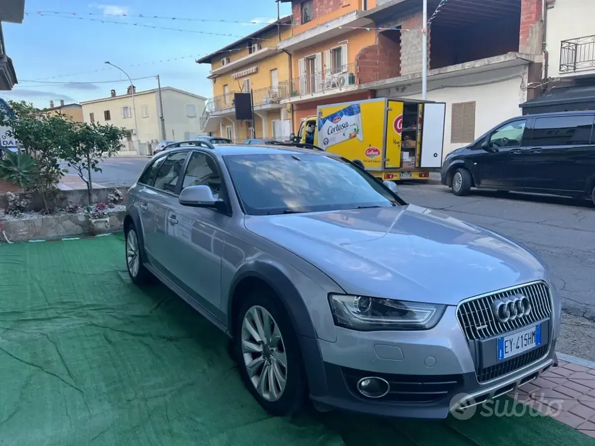 Usata Audi A4 Allroad Business 190 CV (139 kW) 2015 Grigio Station wagon