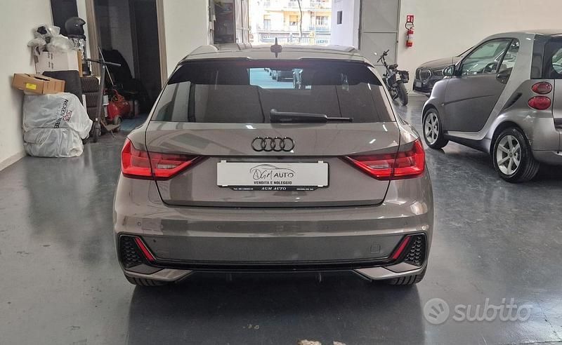 Usata Audi A1 S-Line 116 CV (85 kW) 2025 Grigio SUV