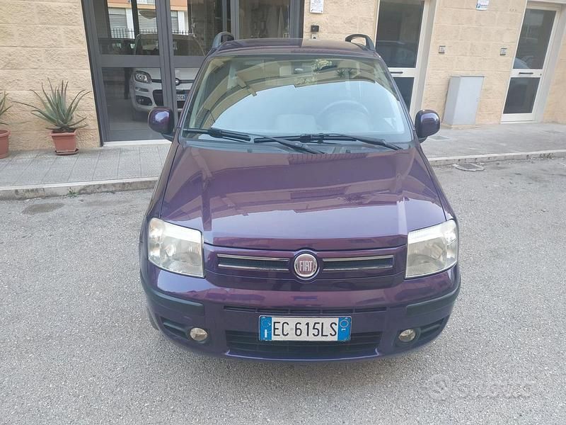 Usata Fiat Panda 77 CV (56 kW) 2010 Utilitaria