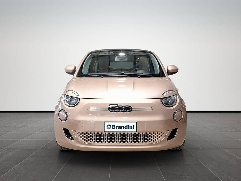 Usata Fiat 500e 42 kW (58 CV) 2024 Cabrio