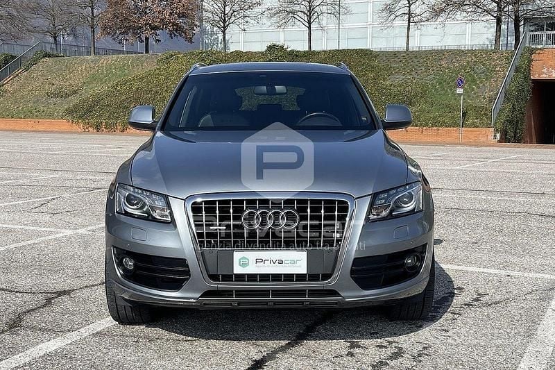Usata Audi Q5 Advanced Plus 170 CV (125 kW) 2012 Grigio SUV