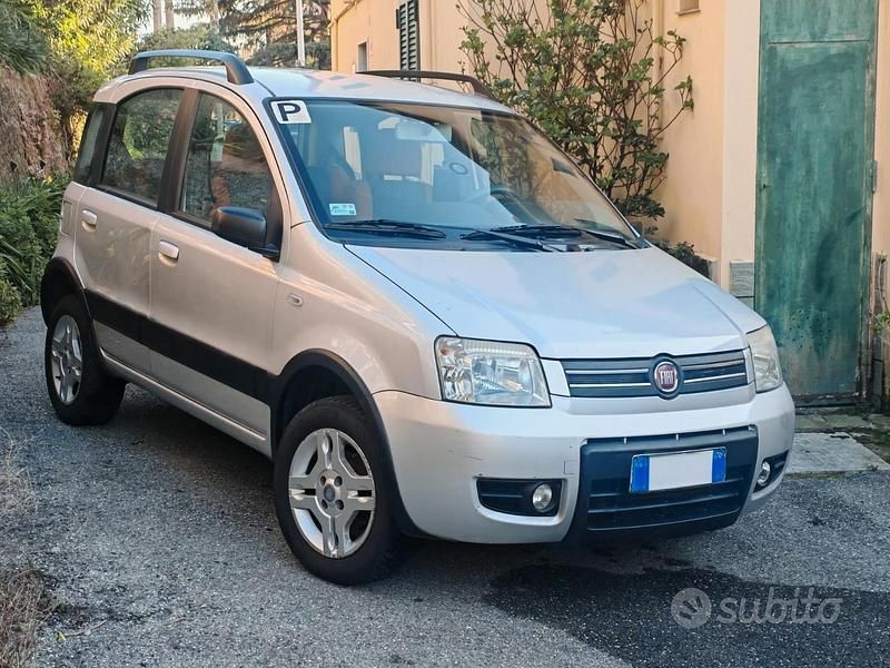 Usata Fiat Panda 77 CV (56 kW) 2008 Grigio Utilitaria