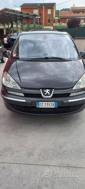 Usata Peugeot 807 136 CV (100 kW) 2010 Nero Monovolume