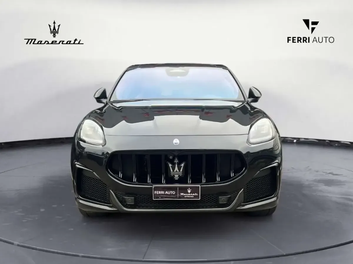 Usata Maserati Grecale 530 CV (389 kW) 2023 Nero metallizzato SUV