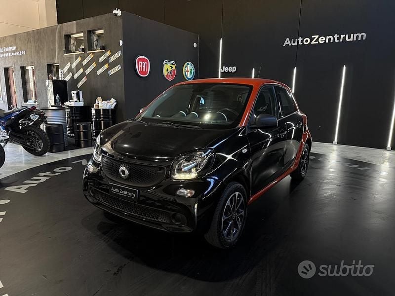 Nero Usata 2016 Smart ForFour Due volumi | 9000 € (Ottimo prezzo) - Immagine 1/4